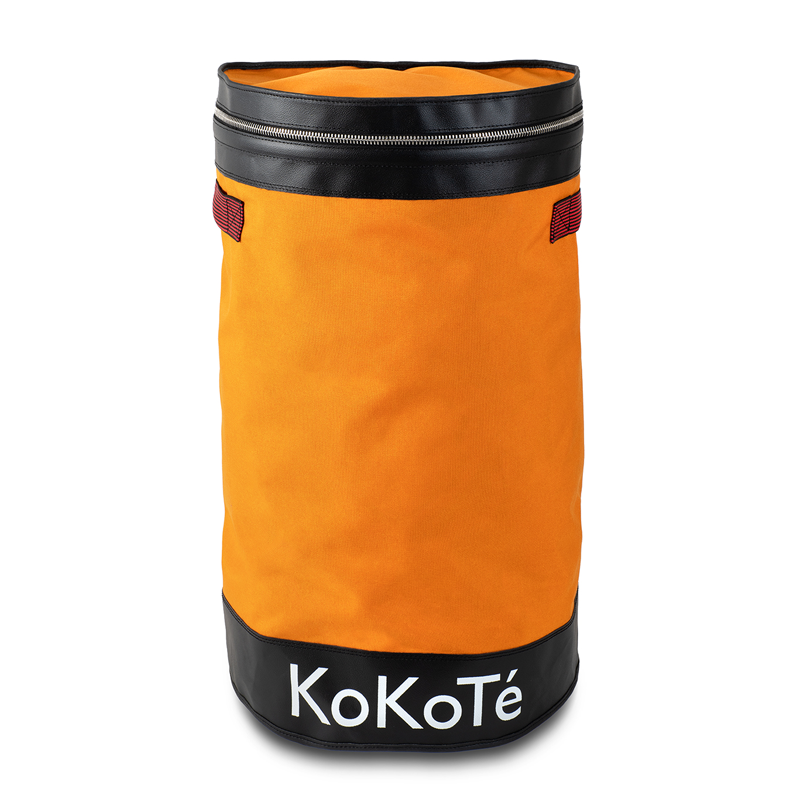 Grosstasche «Wasca» Safrangelb von KoKoTé, der Urner Taschenmanufaktur. Swiss made Taschen und Accessoires.