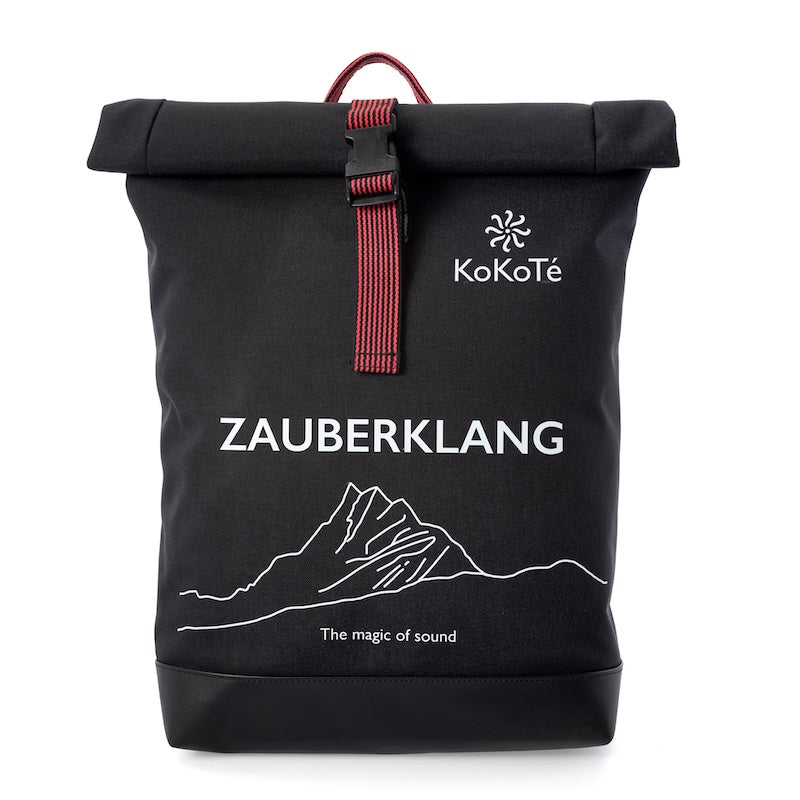 Rucksack «Rolltop» Zauberklang Schwarz von KoKoTé, der Urner Taschenmanufaktur. Swiss made Taschen und Accessoires.
