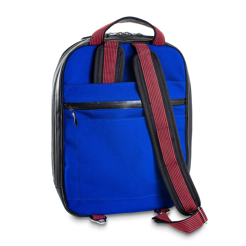 Rucksack «Viadi» Ultramarinblau von KoKoTé, der Urner Taschenmanufaktur. Swiss made Taschen und Accessoires.