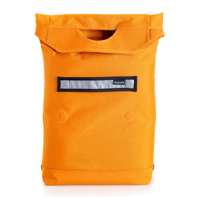 Rucksack «Clap & Smile», inkl. reflektierendes Magnetband von KoKoTé, der Urner Taschenmanufaktur. Swiss made Taschen und Accessoires.