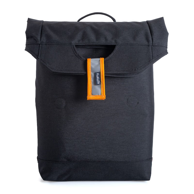 Rucksack «Clap & Smile», inkl. reflektierendes Magnetband Schwarz von KoKoTé, der Urner Taschenmanufaktur. Swiss made Taschen und Accessoires.