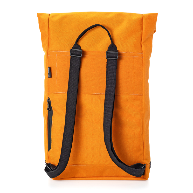 Rucksack «Clap & Smile», inkl. reflektierendes Magnetband von KoKoTé, der Urner Taschenmanufaktur. Swiss made Taschen und Accessoires.