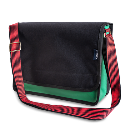 Umhängetasche «Leggero» M Waldgrün von KoKoTé, der Urner Taschenmanufaktur. Swiss made Taschen und Accessoires.