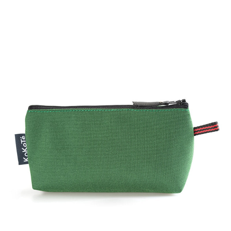 Necessaire «Nessi» S Waldgrün von KoKoTé, der Urner Taschenmanufaktur. Swiss made Taschen und Accessoires.