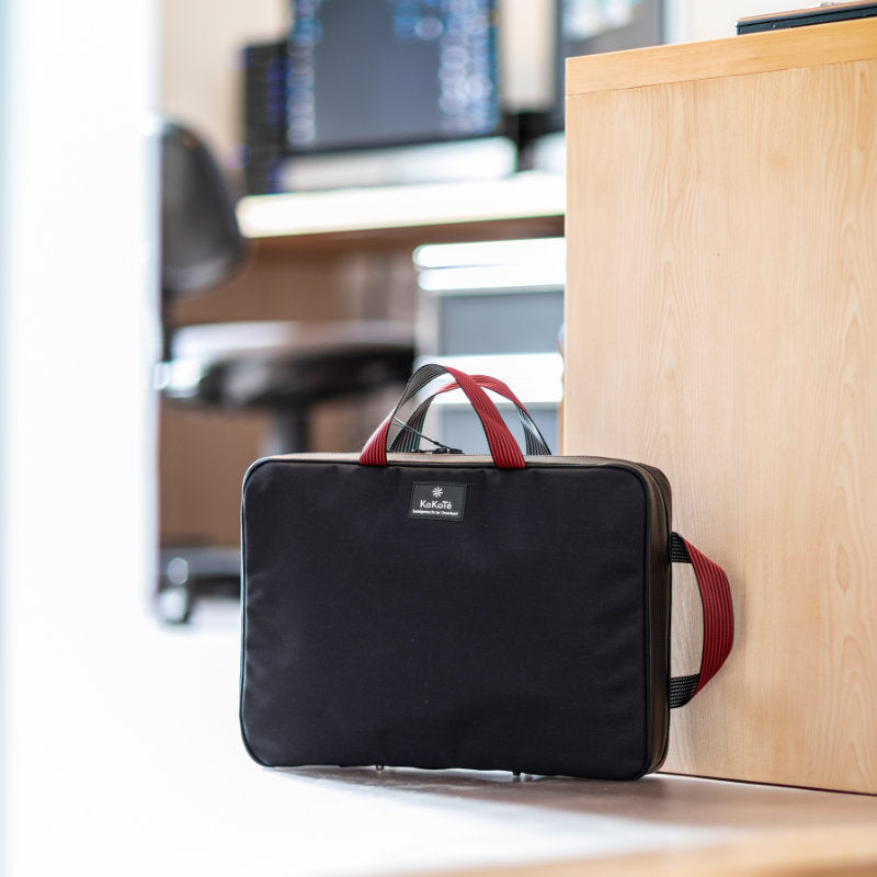 Geschäftstasche / Rucksack «Pändler» Schwarz von KoKoTé, der Urner Taschenmanufaktur. Swiss made Taschen und Accessoires.