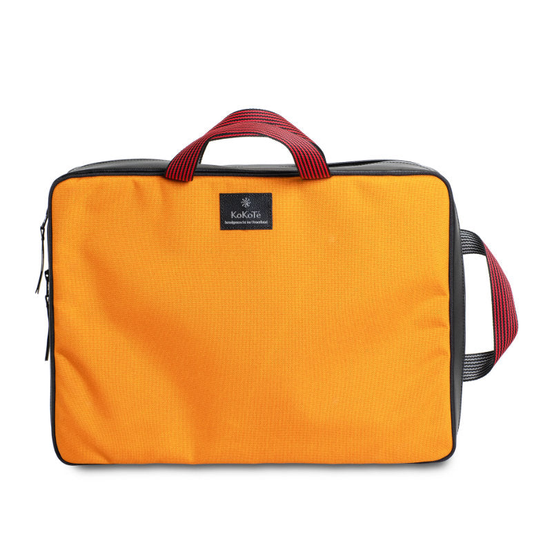 Geschäftstasche / Rucksack «Pändler» Safrangelb von KoKoTé, der Urner Taschenmanufaktur. Swiss made Taschen und Accessoires.