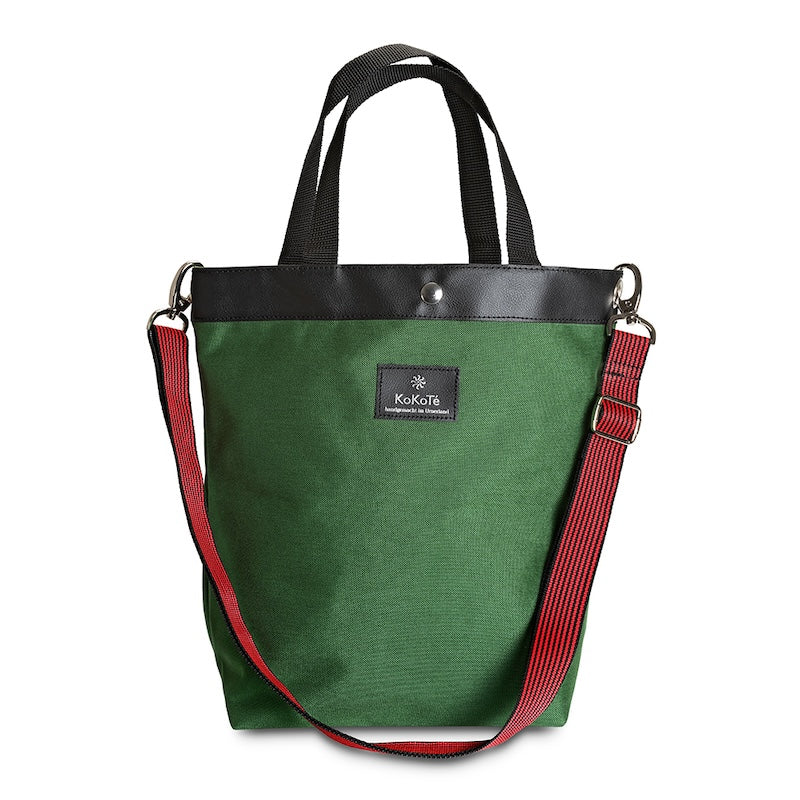 Einkaufstasche «Poschti M» Waldgrün von KoKoTé, der Urner Taschenmanufaktur. Swiss made Taschen und Accessoires.