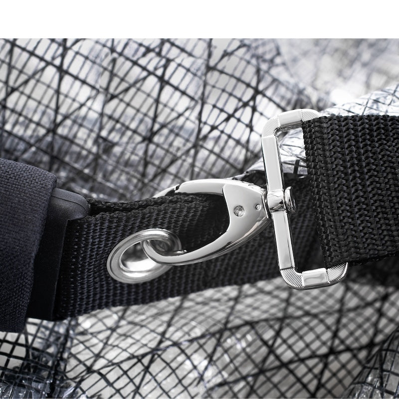 Seesack «Seegussler» aus Upcycling Segelstoff von KoKoTé, der Urner Taschenmanufaktur. Swiss made Taschen und Accessoires.