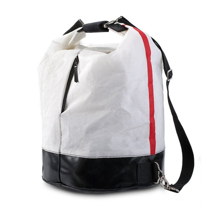 Seesack «Seegussler» aus Upcycling Segelstoff von KoKoTé, der Urner Taschenmanufaktur. Swiss made Taschen und Accessoires.