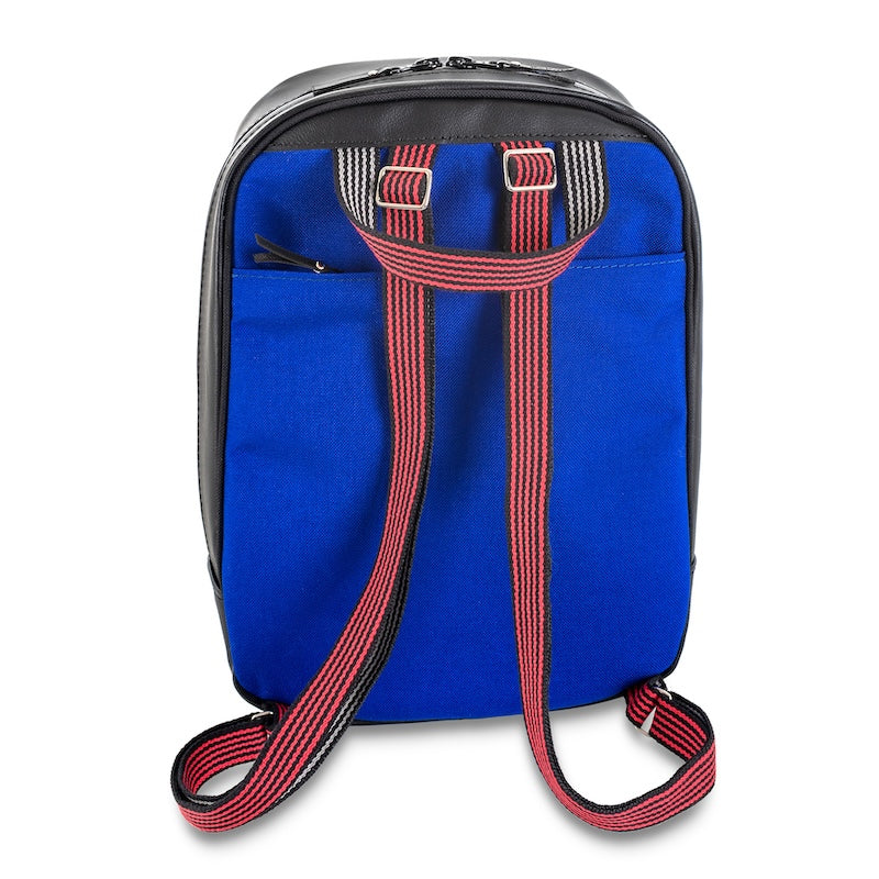 Rucksack «Viadi S» Ultramarinblau von KoKoTé, der Urner Taschenmanufaktur. Swiss made Taschen und Accessoires.