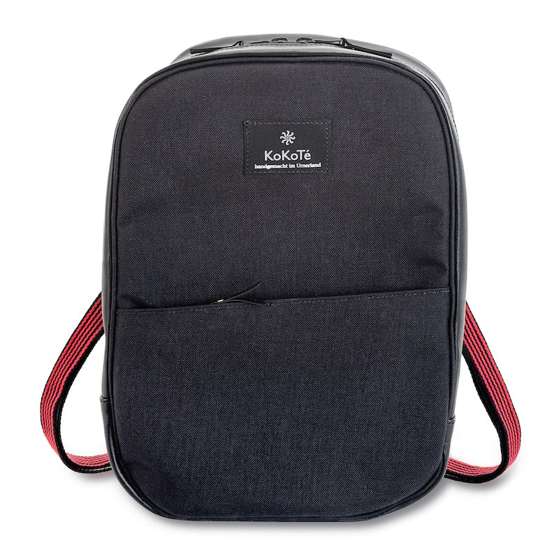 Rucksack «Viadi S» Schwarz von KoKoTé, der Urner Taschenmanufaktur. Swiss made Taschen und Accessoires.